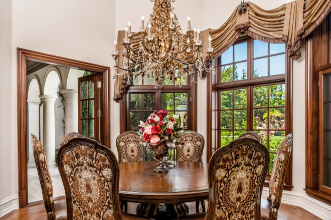 french chateau breakfast nook