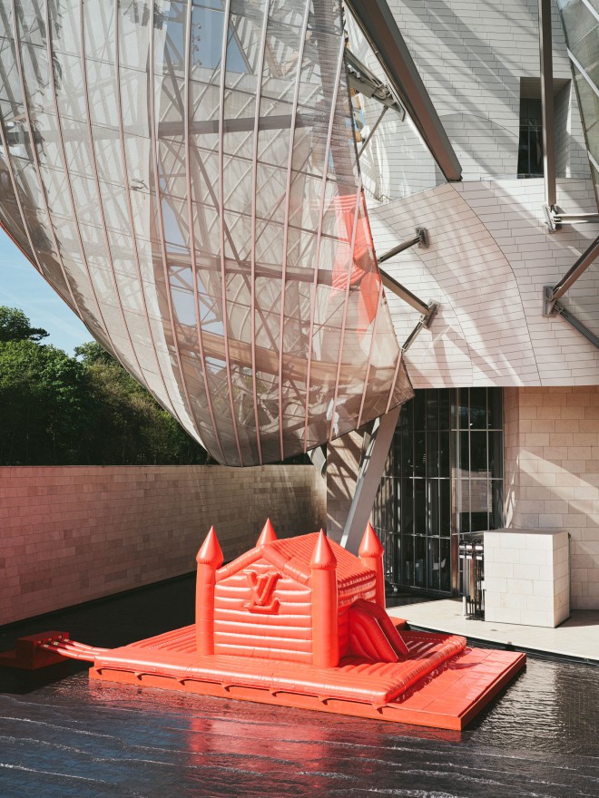 Fondation Louis Vuitton "coming of age" exhibition
