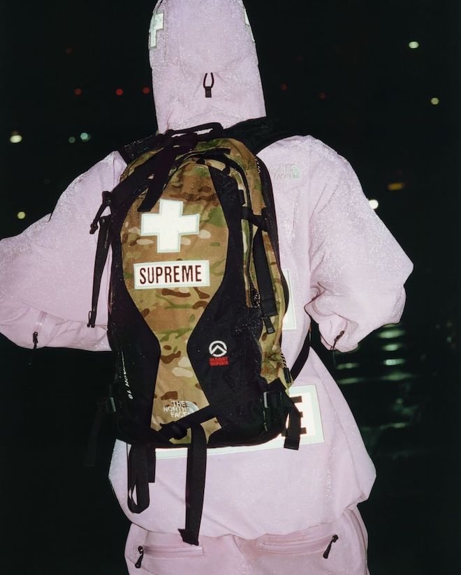 Supreme x The North Face SS22